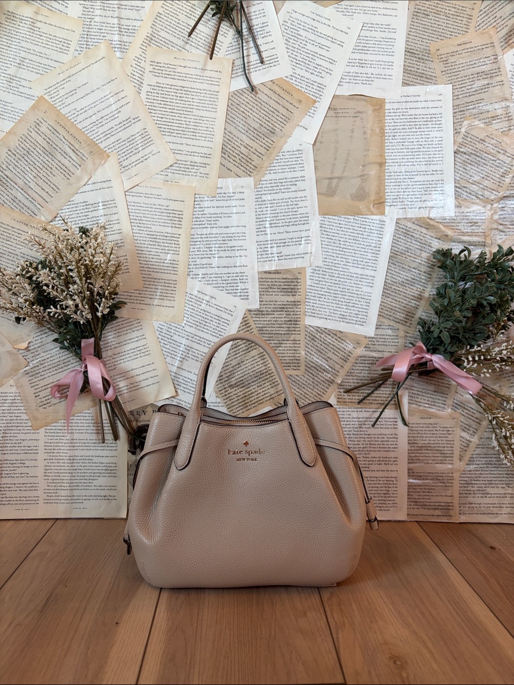 Kate Spade Dumpling Small Satchel Pebbled Leather Crossbody Cream/Taupe - Picture 12 of 14